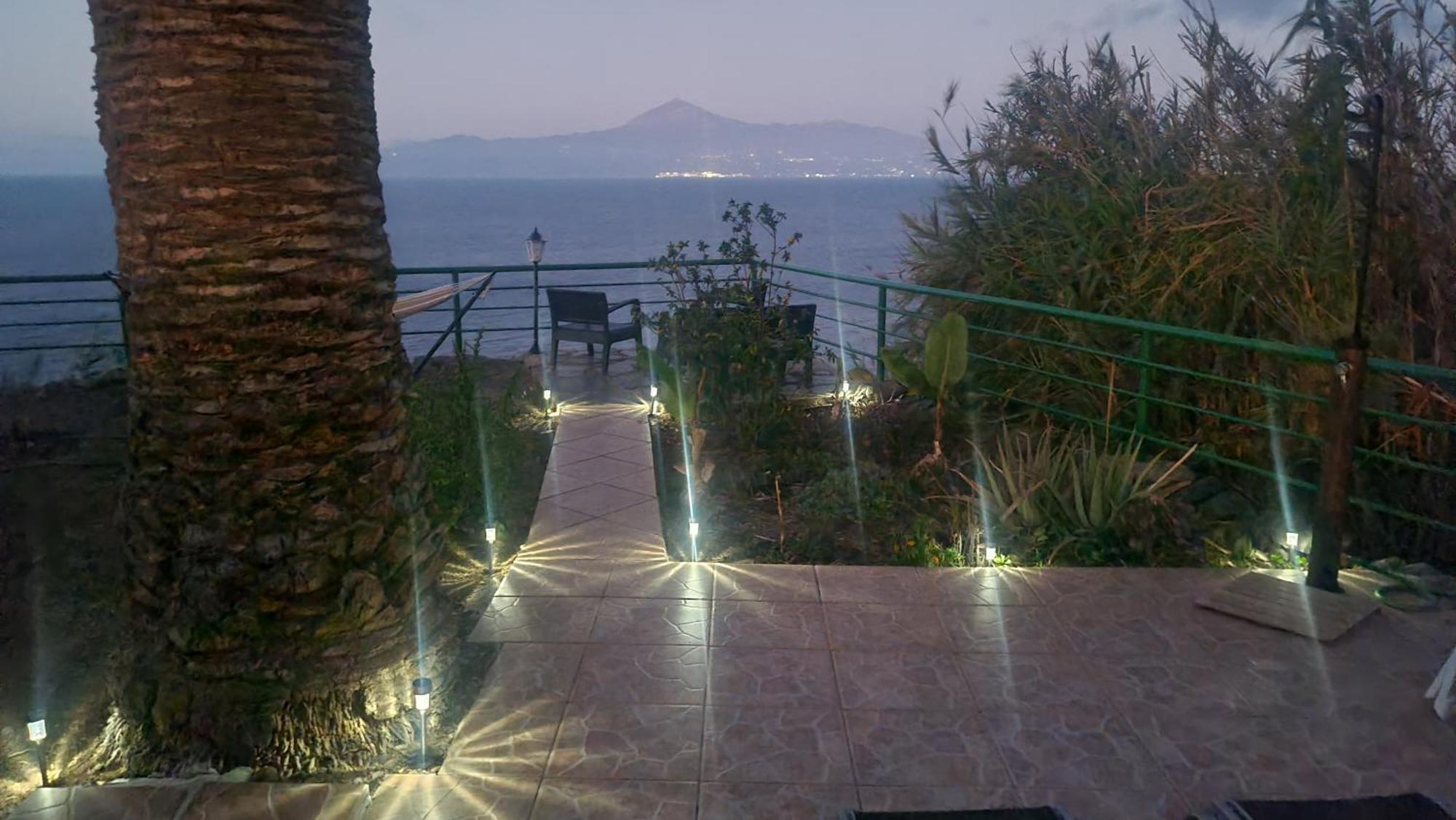 Los Cerrajones: Spectacular Views From The Cliff Agulo Exterior photo